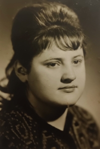 Alena Marková, Svatava, rok 1964