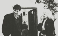 Zdeněk Lukeš s Olgou Havlovou, 1992