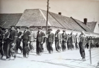 Revoluční gardy na jaře 1945