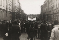 Revoluční dění na Albertově. Zdroj: archiv pamětnice
