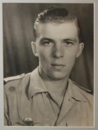 Otakar Hašek v roce 1949