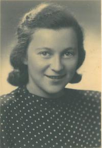 Hana Tvrská (*28. dubna 1928)