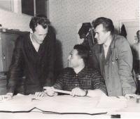 Dobová fotografie ze zaměstnání v ČKD