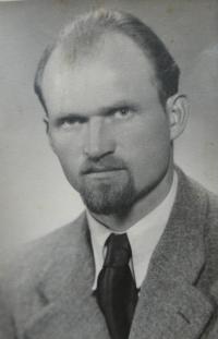 Ondřej Derbak 60s