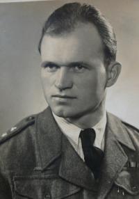 Ondřej Derbak 50s