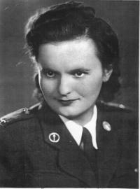 Helena Mrázová v armádě