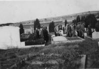 Pohřeb bratrance Josefa Valenty v Žatci roku 1945