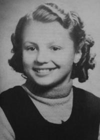 rok 1949 - Marie ve třinácti letech