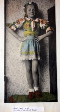 Zdenka Malovaná v roce 1946