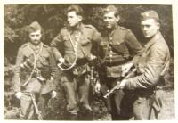 Členové skupiny odbojové skupiny Záhoří, z leva: Karel Haša z Kladrub, Čestmír Smolka, Stanislav Milka, Karel Bartoník