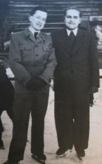 003 Na bruslení s kamarádem (1939)