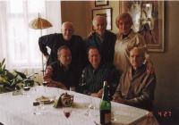 členové Konfederace politických vězňů Šumperk- 1998 (Vlastimir Maier vlevo dole)