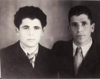Ioanis Nitsios a bratr Teodorus-Taškent 1950