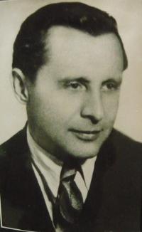 Jaroslav Hošek manžel, novinář