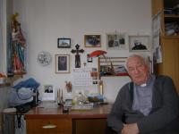 Václav Teplý ve svém pokoji