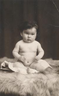Eva Lišková, roz. Poláková v prvním roce života
