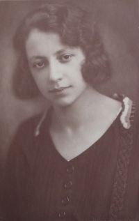 Matka Eliška (Elly)