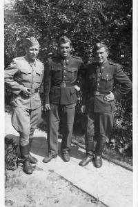 In Czechoslovak troop, from the left - Mr. Helix, Václav Jedlička, Mr. Macoun. In Ostrava town 1945 