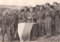 Tobrúk II, bohoslužba, 1943