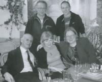 V Praze se skupinou svých žáků z kurzu rumunštiny