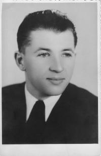 Miroslav Kalabus na studiích-1933