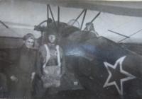 Vojáci 1. čs. armádního sboru v SSSR na výcviku v pilotní škole v Gruzinském městě Telavi