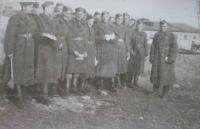 Vojáci 1. čs. armádního sboru v SSSR na výcviku v pilotní škole v Gruzinském městě Telavi