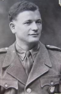 Volyňský Čech od něhož Jíří Fochler získal dokumenty (pracovní knížku) po útěku z Todtovi organizace