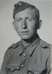 Vladimír Beran in Czechoslovakian army troop (builder´s company- Prague 1945) 