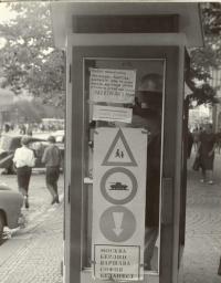 1968, srpen, Václavské náměstí, "lidová tvořivost" proti okupantům