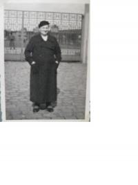 Babička Sally Fantyová