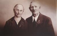 Doris Remešová's grandparents