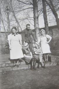 From the left: Doris Remešová's parents