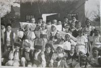 In Pilsen folk costumes