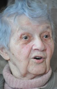 paní Ulrychová během natáčení v roce 2011