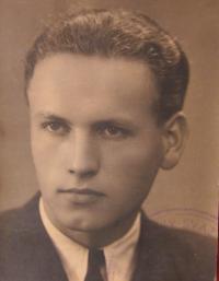 Jaroslav Řihák-maturitní foto