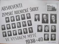 Graduating class of the Agricultural School in Vysoké Mýto - 1938-1940 