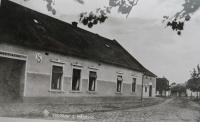 Hostinec v Měrovicích na Hané, kde Ludmila Wildungová žila a pracovala v době manželova věznění (dnes již nestojí)