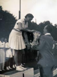 Na stupních vítězů