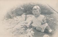 František Suchý jako dítě 1928