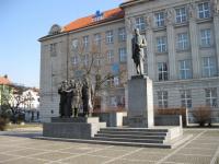 Obnovený památník Národního osvobození v Plzni – socha T. G. Masaryka, ak. malíř Vladimír Havlic