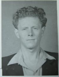 Fotografie ze spisu StB