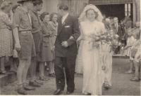 Junácká svatba manželů Holubových