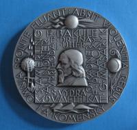 Medaile Ministerstva školství, mládeže a tělovýchovy 1 stupně, kterou obdržel pamětník