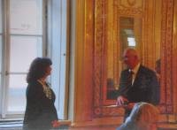 Předávání medaile Ministerstva školství mládeže a tělovýchovi Františku Nekvindovi v zrcadlovém sále v Praze