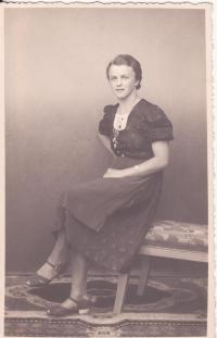 Maminka Elfriede Neugebauer