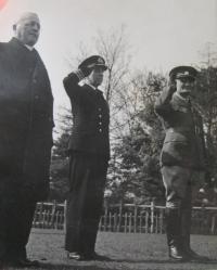 Fotografie Bohumila Bednaříka z výcviku v Anglii