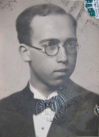 František Pavelka - maturitní foto