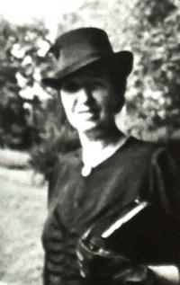 12-Anežka Menšíková roz Herynková