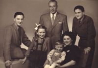 Čvančara - family photo